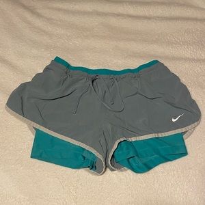 Nike Women’s 2 in 1 Shorts